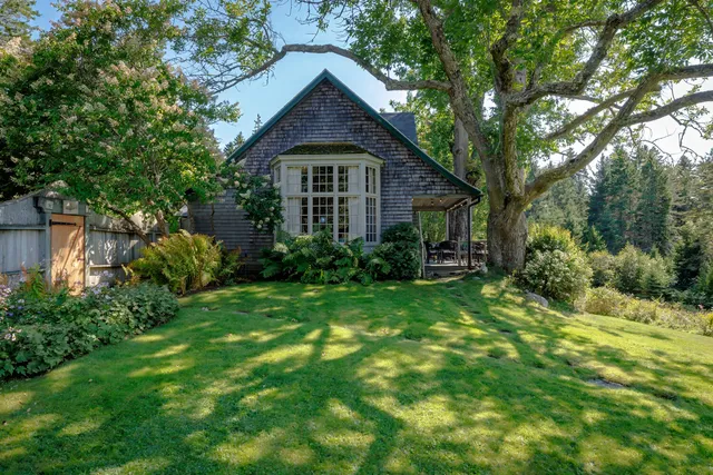 $6,200,000 | 87 Peabody Drive, Mount Desert, ME 04662