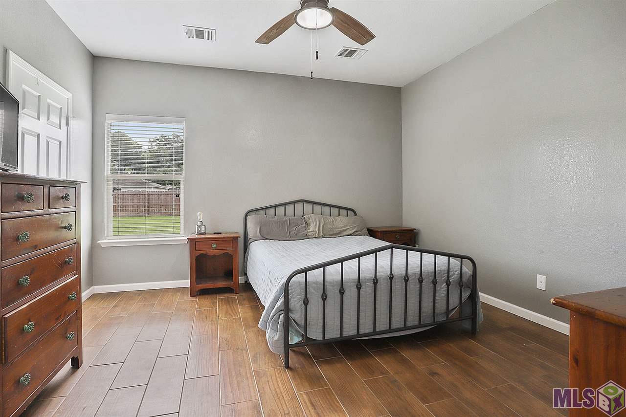 22834 Joe May Road Denham Springs, LA 70726 - Photo 6 of 9 Gallery Image 6
