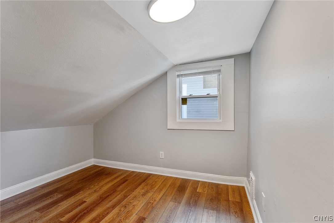 203 Maple Street Syracuse, NY 13210 - Photo 30 of 46