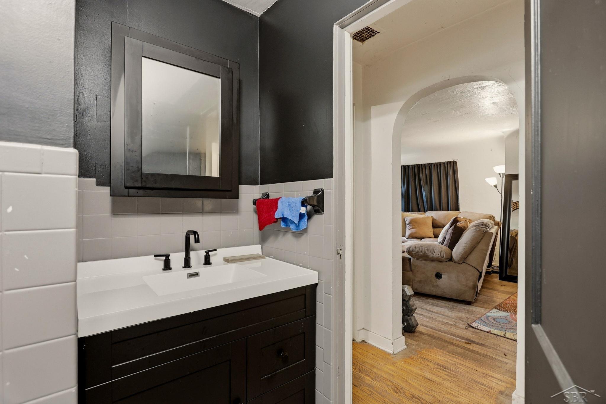 3734 Sheridan Road Saginaw, MI 48601 - Photo 17 of 37 Gallery Image 17
