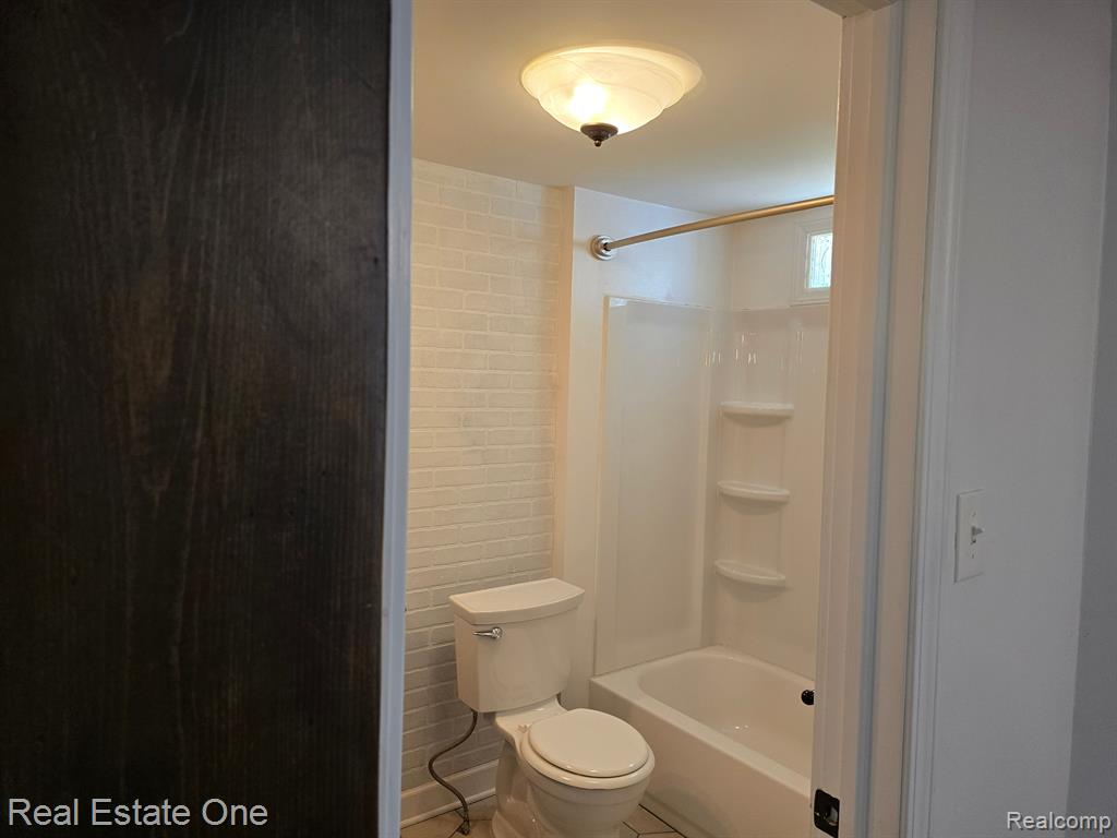 249 West Buell Road Oakland, MI 48363 - Photo 40 of 72