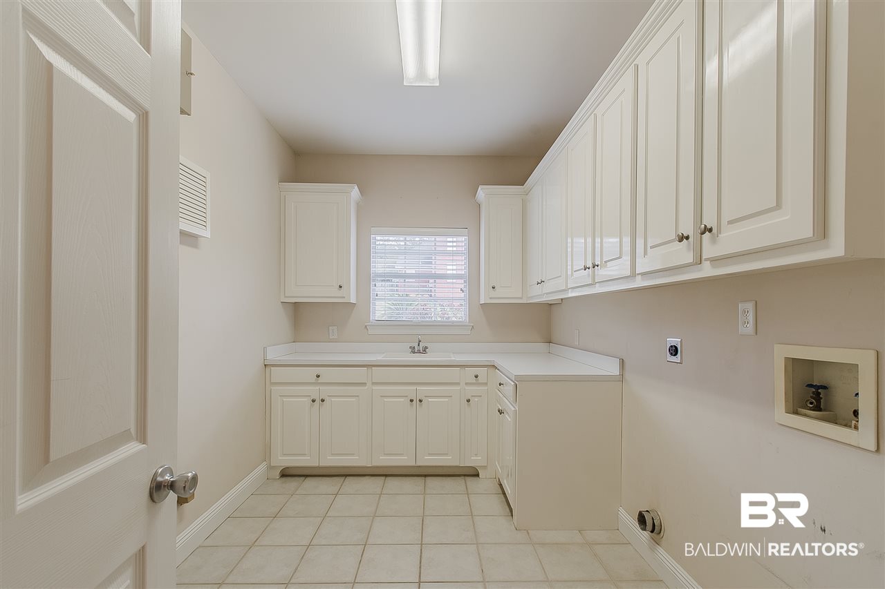6594 Lubarrett Way South Mobile, AL 36695 - Photo 21 of 50