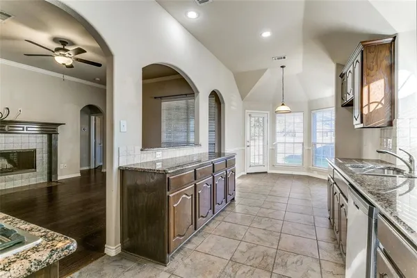 $2,250 | 11408 Kenny Drive, Fort Worth, TX 76244