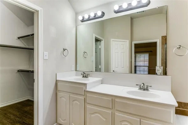 $2,250 | 11408 Kenny Drive, Fort Worth, TX 76244