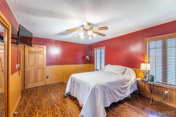 $449,900 | 696 Radcliff Lane, Poplar Bluff, MO 63901