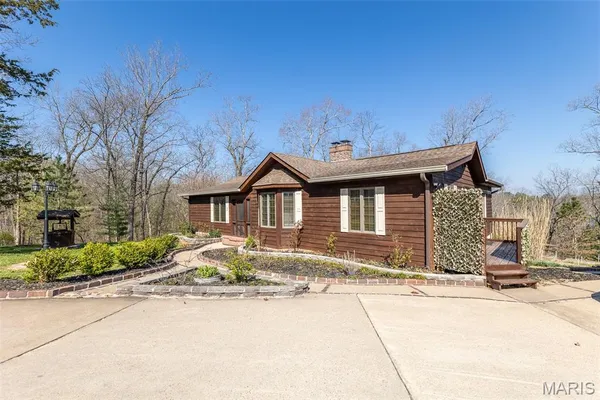 $449,900 | 696 Radcliff Lane, Poplar Bluff, MO 63901