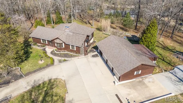 $449,900 | 696 Radcliff Lane, Poplar Bluff, MO 63901