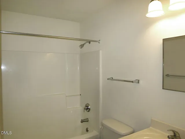 $1,890 | 314 Davie Road, Unit B, Carrboro, NC 27510