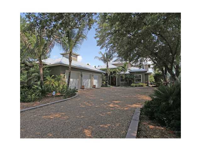 101 Elsa Road Jupiter, FL 33477 - Photo 1 of 13 Primary Photo