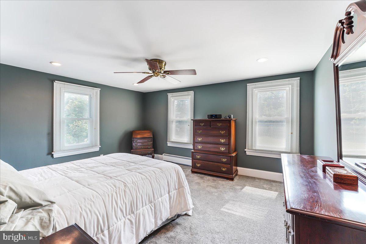 48 South Sproul Road Broomall, PA 19008 - Photo 13 of 26 Master bedroom