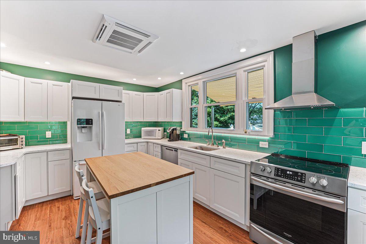 48 South Sproul Road Broomall, PA 19008 - Photo 8 of 26 Heated floors