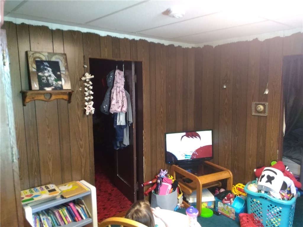 461 Smithfield Road North Smithfield, RI 02896 - Photo 21 of 40 2nd floor