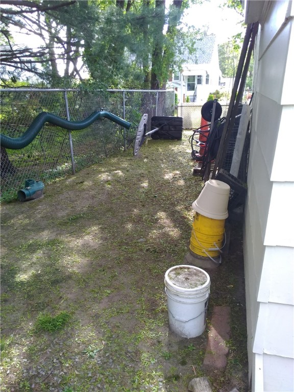 461 Smithfield Road North Smithfield, RI 02896 - Photo 38 of 40
