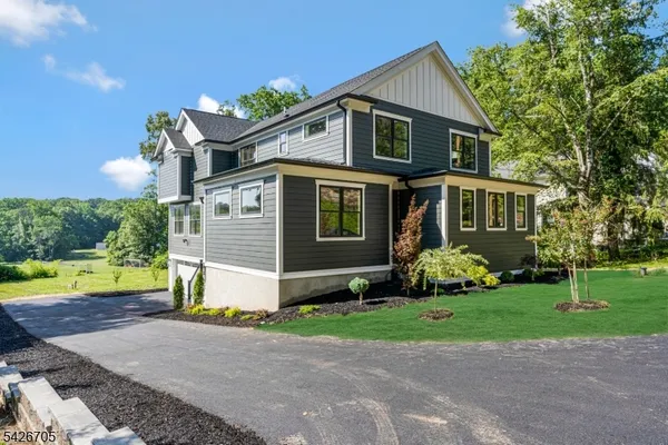 $1,595,000 | 107 Chestnut Avenue, Bernardsville, NJ 07924