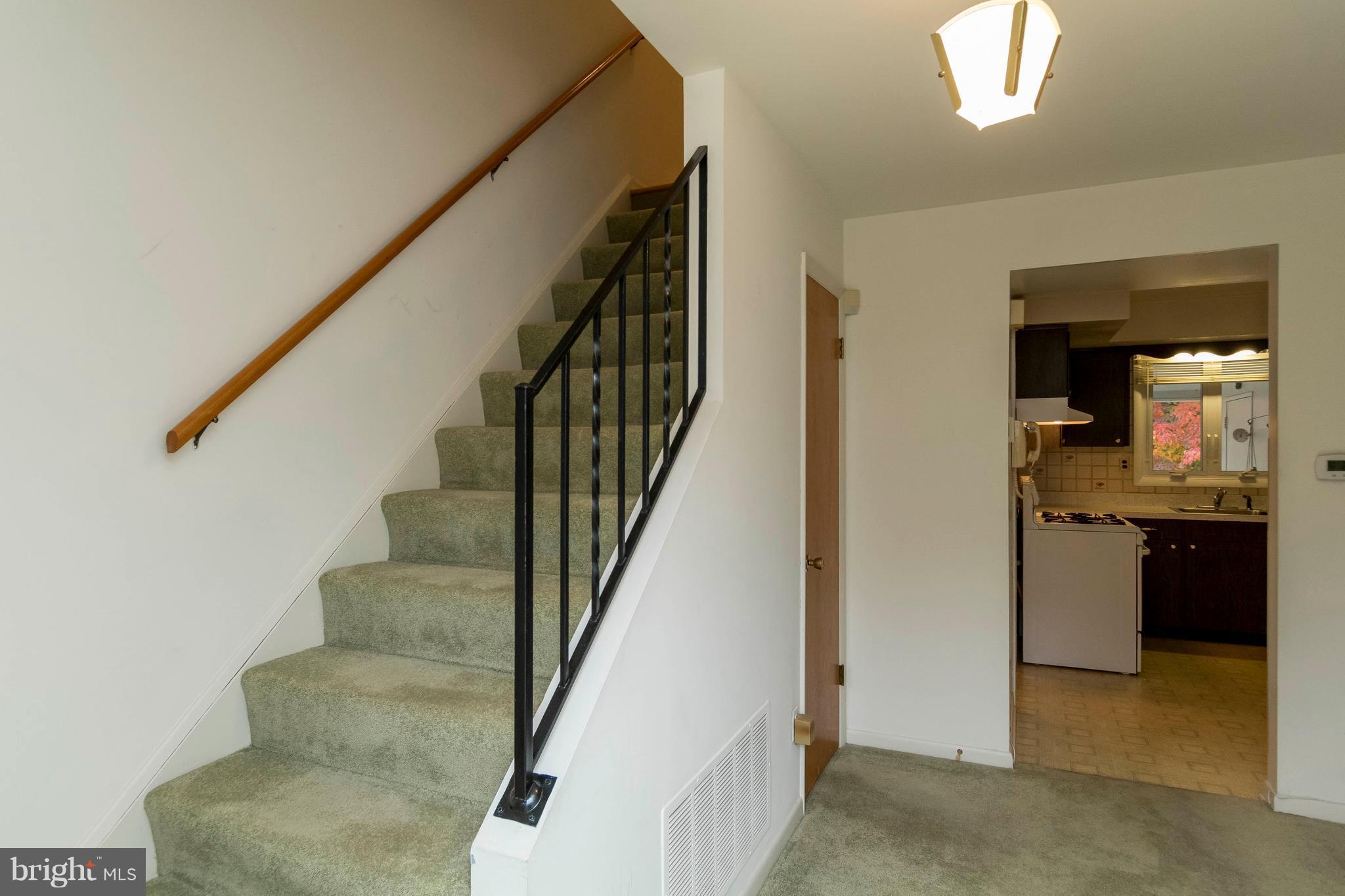 6804 Queens Ferry Road Baltimore, MD 21239 - Photo 2 of 30 Interior (General)