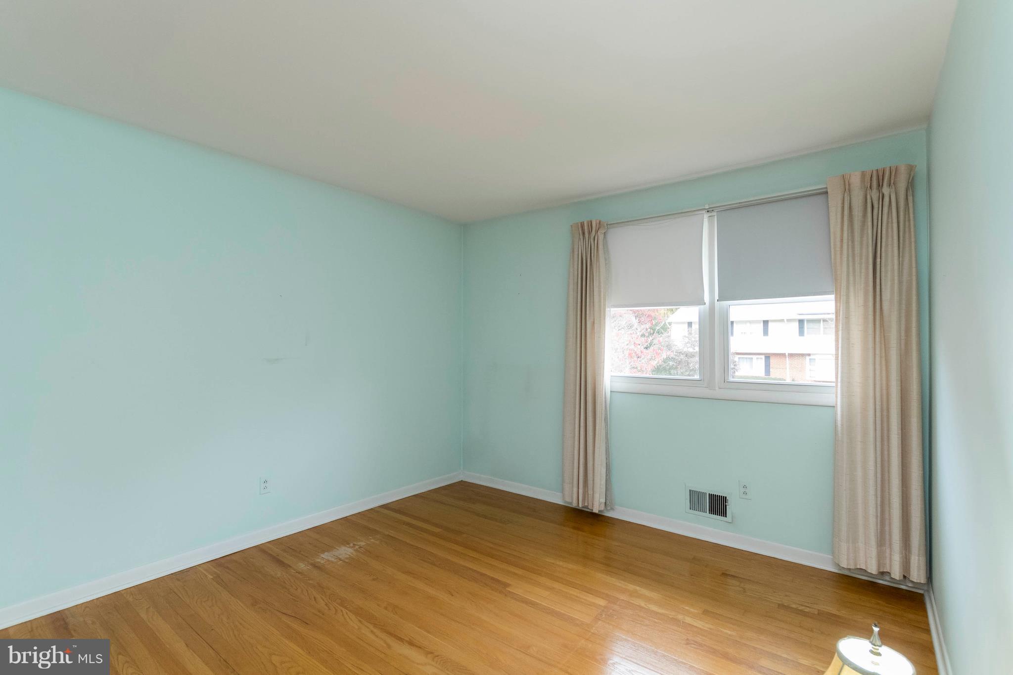 6804 Queens Ferry Road Baltimore, MD 21239 - Photo 16 of 30 Bedroom 2