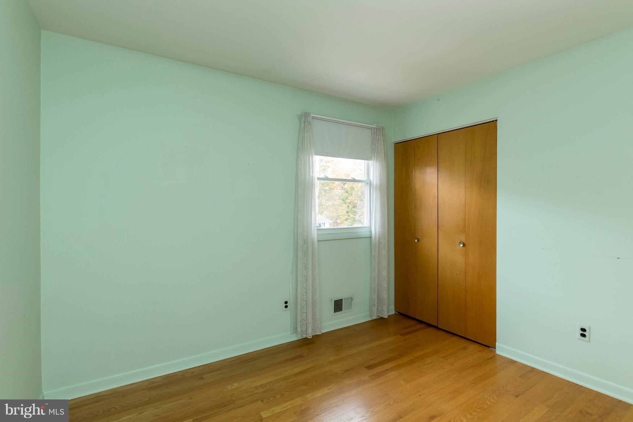 6804 Queens Ferry Road Baltimore, MD 21239 - Photo 20 of 30 Bedroom 3