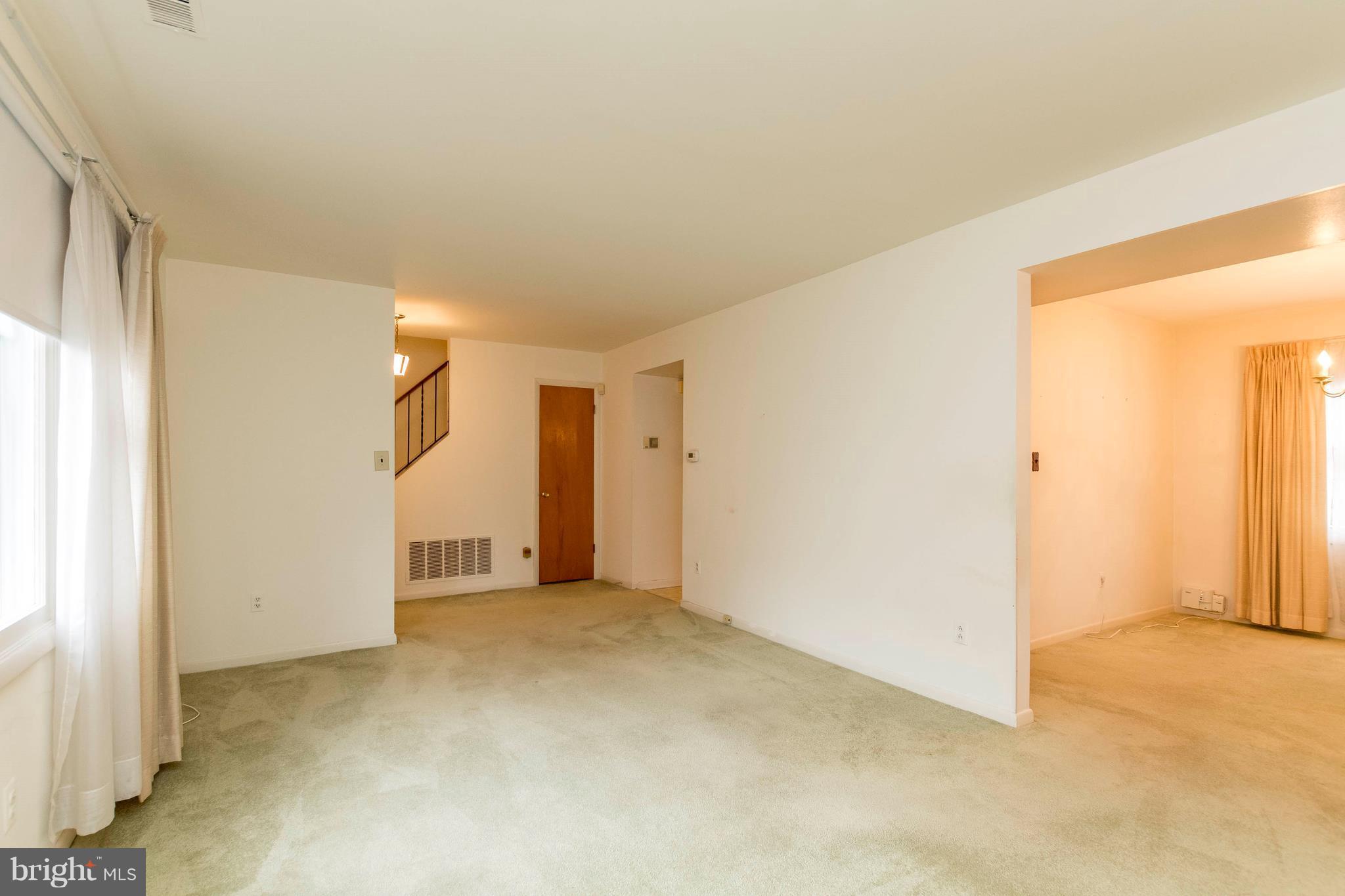 6804 Queens Ferry Road Baltimore, MD 21239 - Photo 5 of 30 Interior (General)