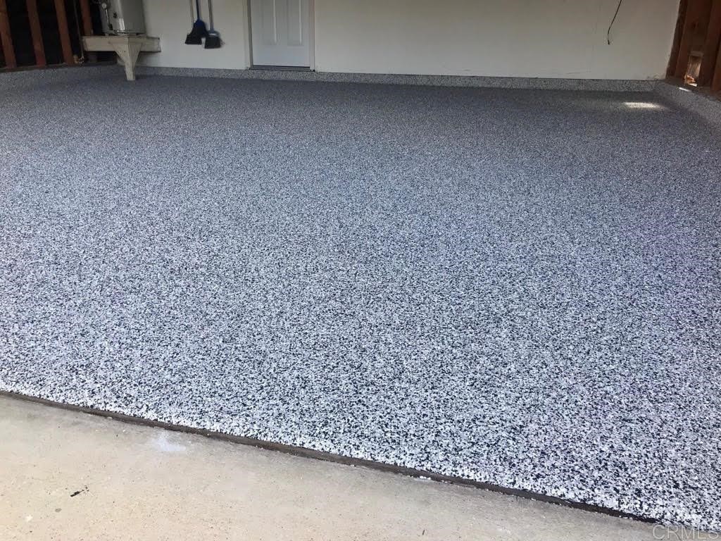 2015 Shadow Grove Way Encinitas, CA 92024 - Photo 28 of 28 a view of a room