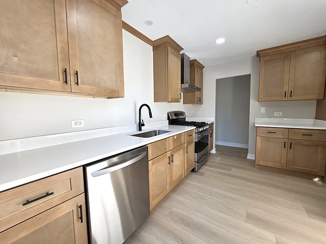 $414,900 | 2187 Walnut Avenue, Hanover Park, IL 60133