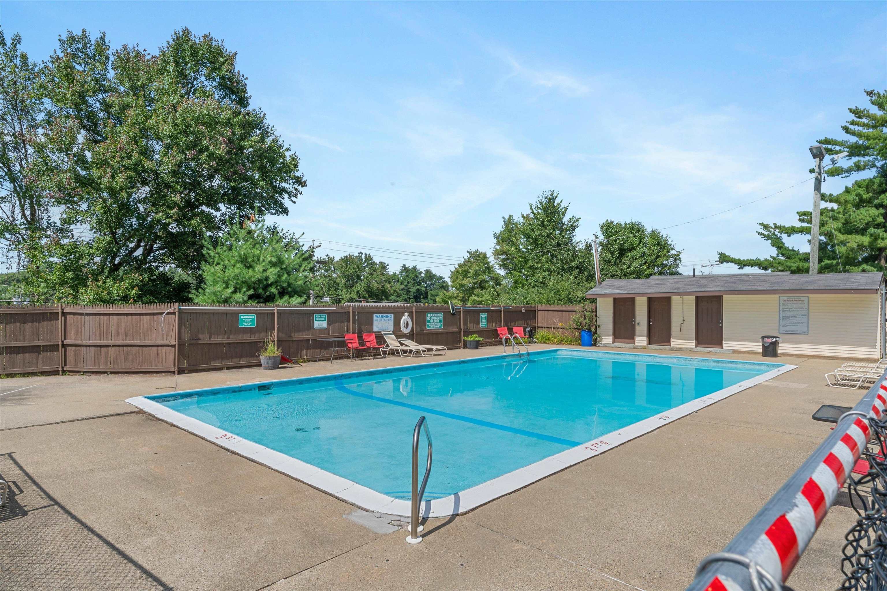 130 Mammoth Road, Unit 429 Hooksett, NH 03106 - Photo 17 of 25