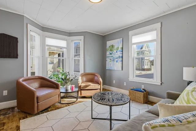 $999,999 | 44 Rogers Street, Portsmouth, NH 03801