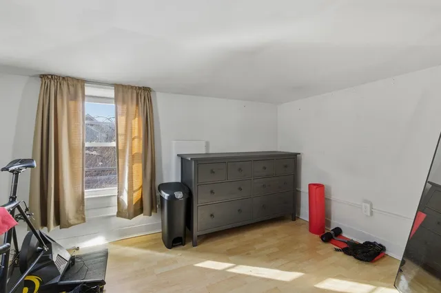 $999,999 | 44 Rogers Street, Portsmouth, NH 03801