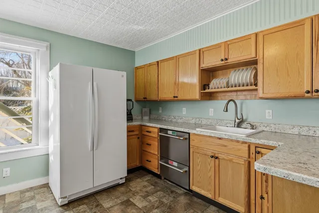 $999,999 | 44 Rogers Street, Portsmouth, NH 03801