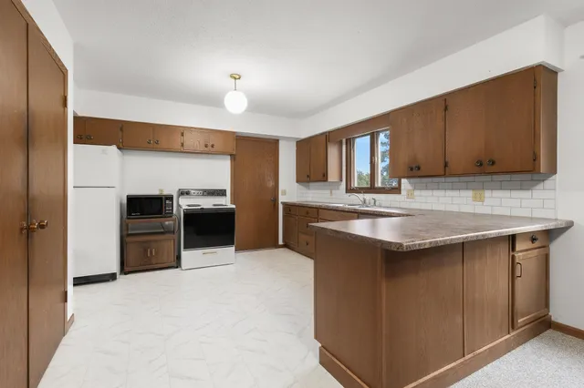 $317,500 | 15592 Highway 27, Little Falls, MN 56345