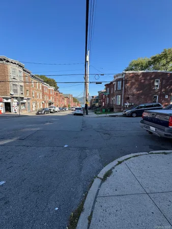 $700,000 | 121 Renwick Street, Newburgh, NY 12550