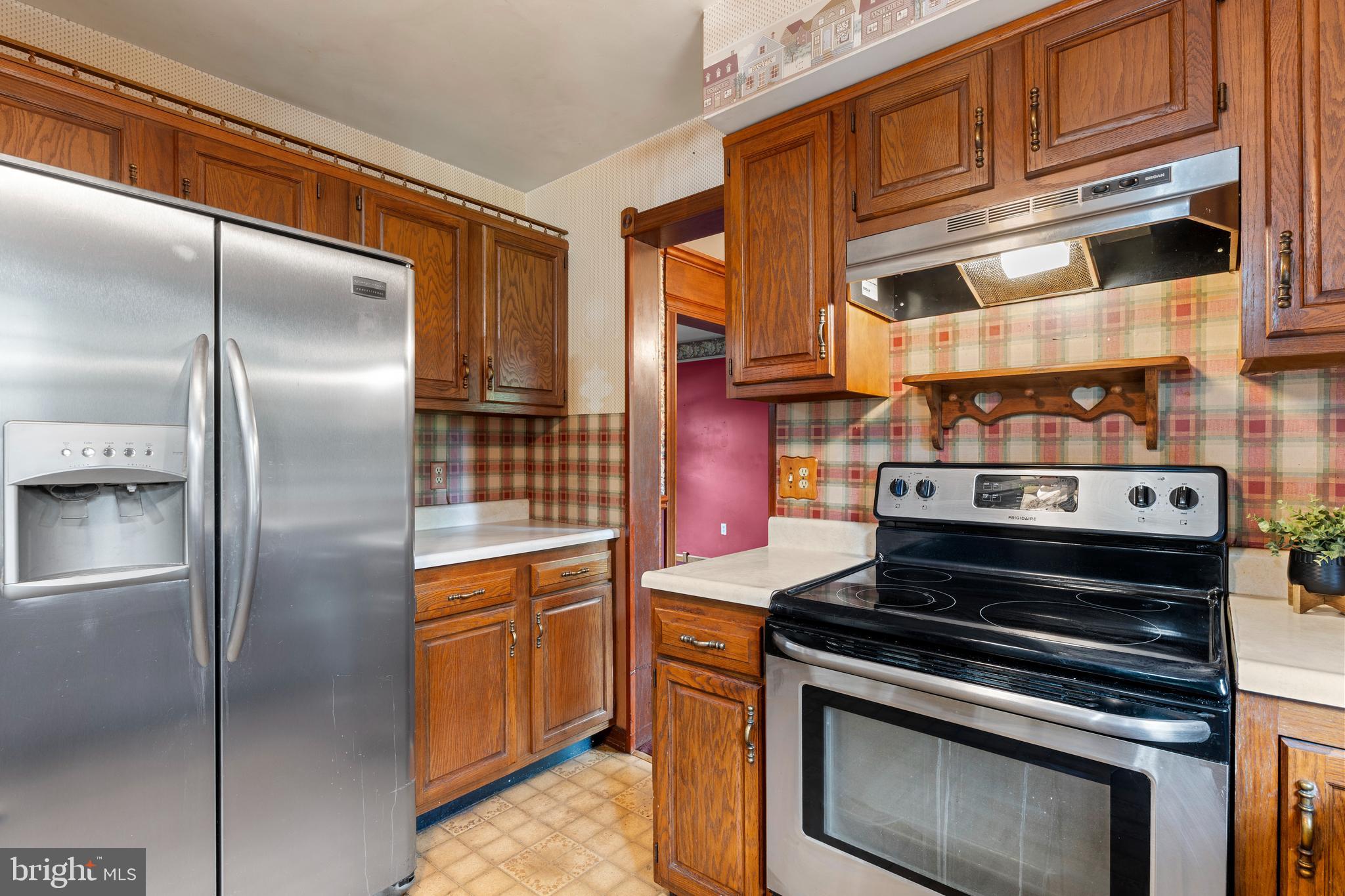 1145 Whitner Road Reading, PA 19605 - Photo 11 of 46 Kitchen - Stainless Steel Appliances