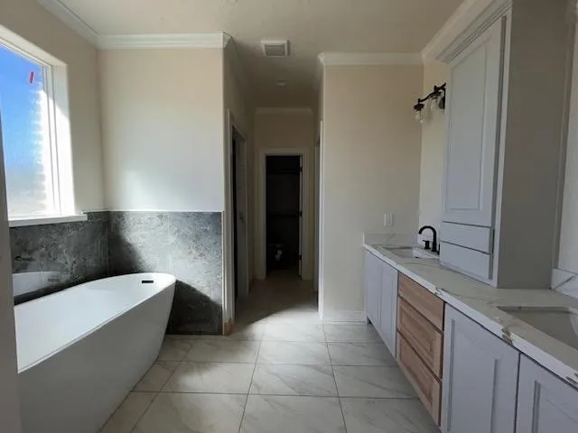 $439,200 | 8525 Sana Drive, Beaumont, TX 77713