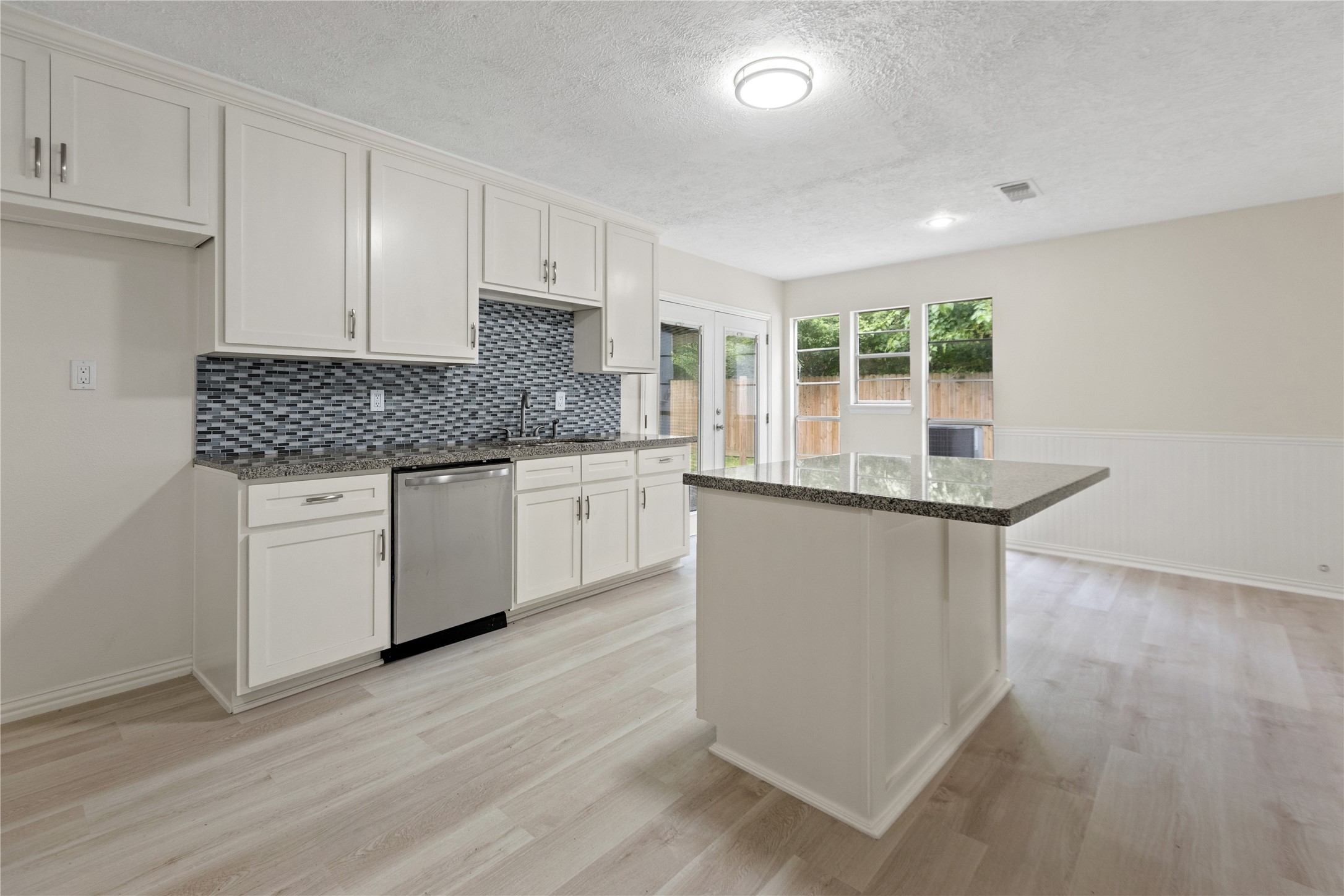 4103 Fuqua Street Bacliff, TX 77518 - Photo 1 of 33 Kitchen