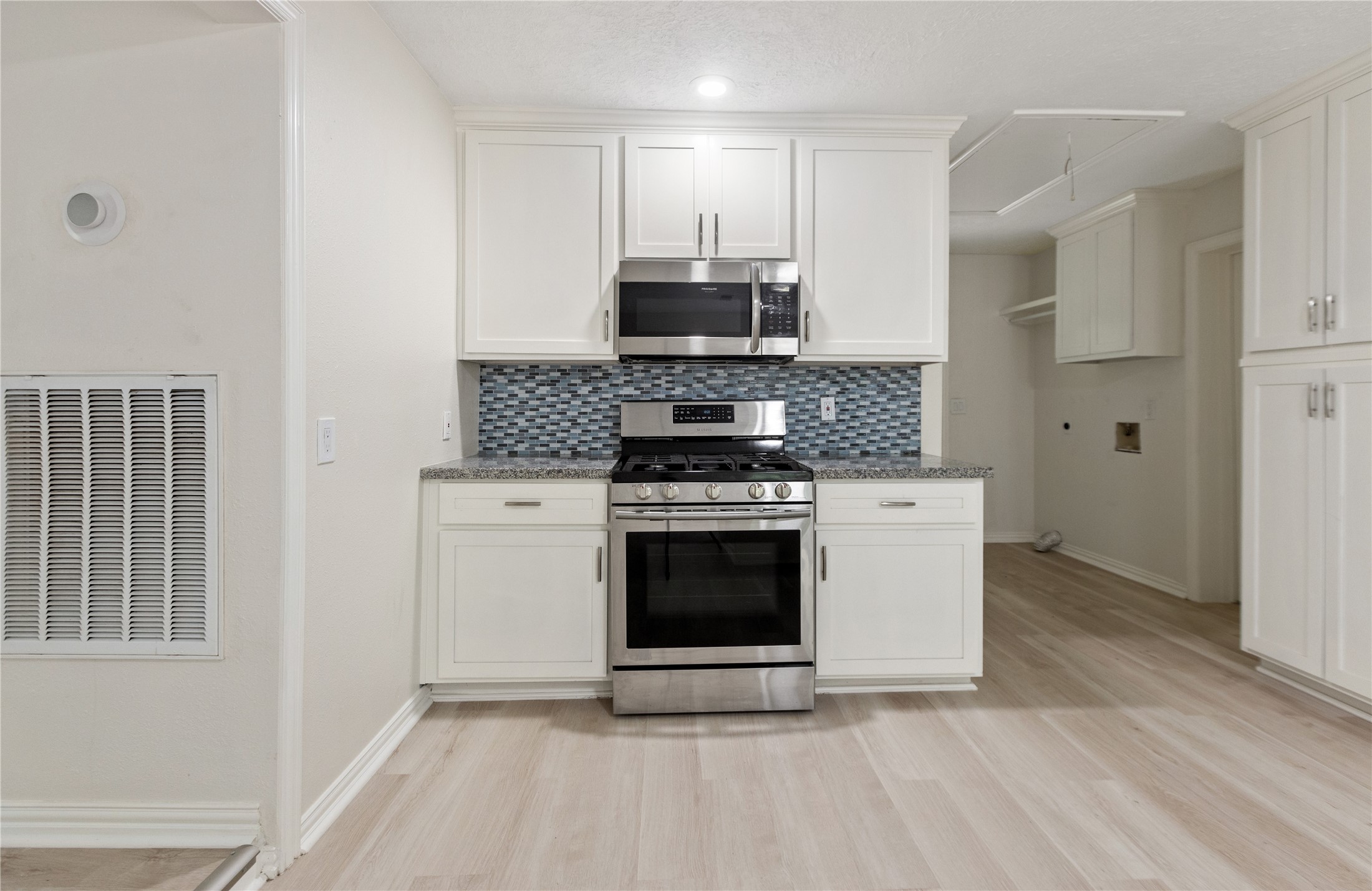 4103 Fuqua Street Bacliff, TX 77518 - Photo 11 of 33 Kitchen