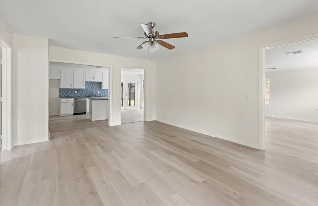 $188,999 | 4103 Fuqua Street, Bacliff, TX 77518