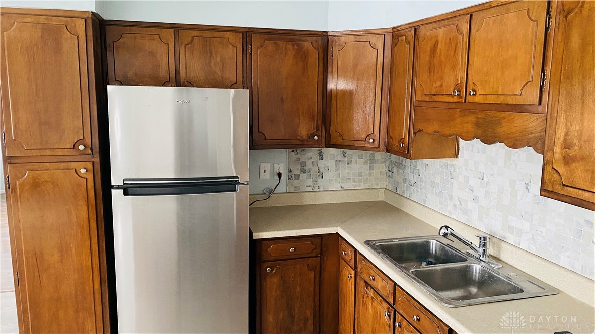 4213 Rydale Road Dayton, OH 45405 - Photo 11 of 29 Gallery Image 11