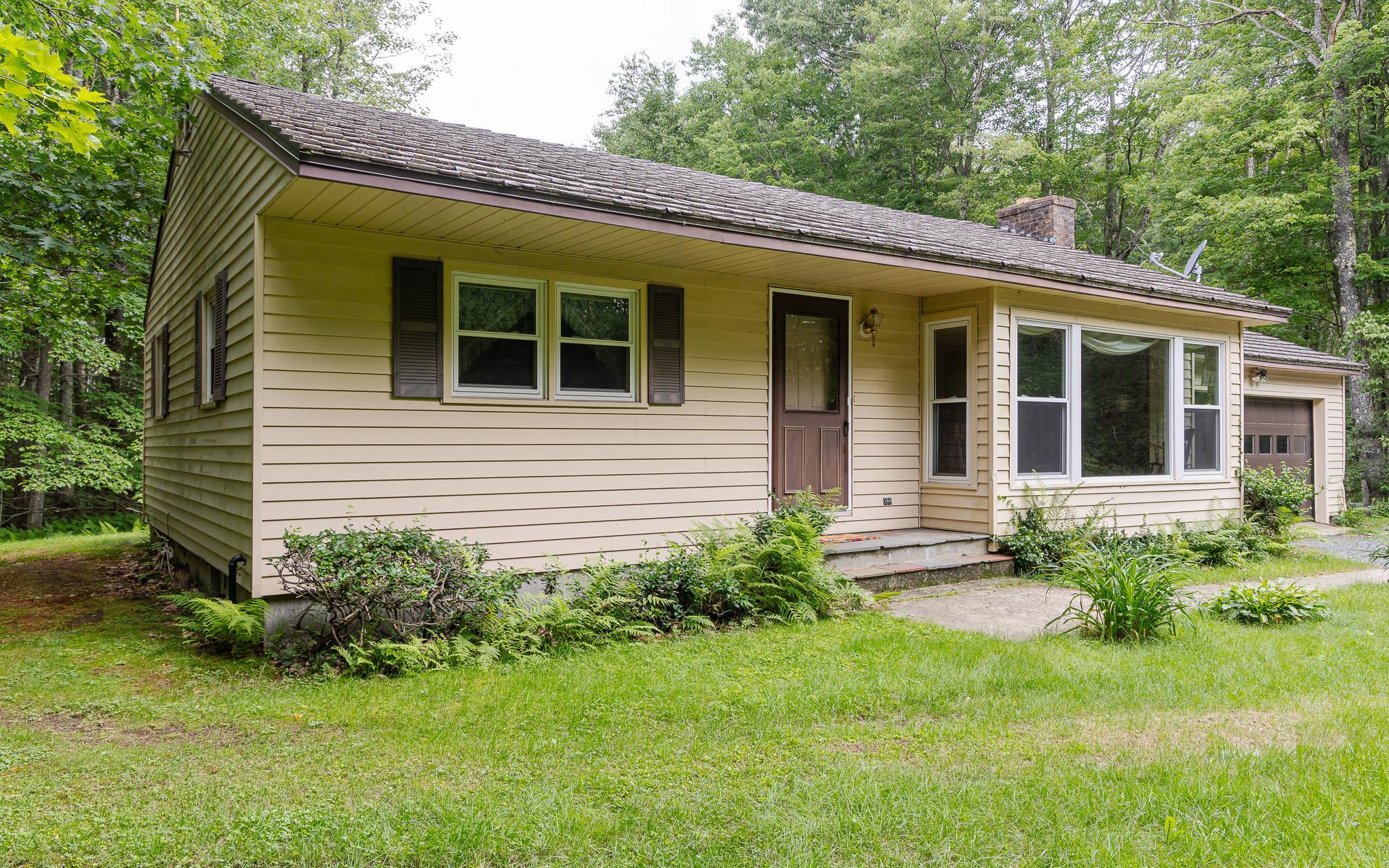 57 Holman Road Fitzwilliam, NH 03447 - Photo 2 of 28
