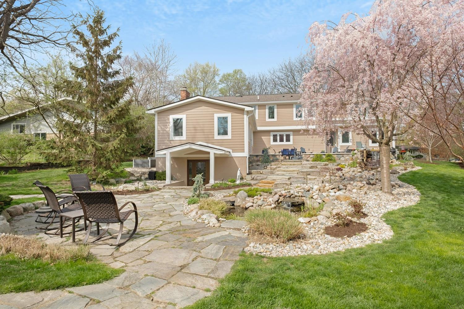 2505 Londonderry Road Ann Arbor, MI 48104 - Photo 11 of 72 Photo 11