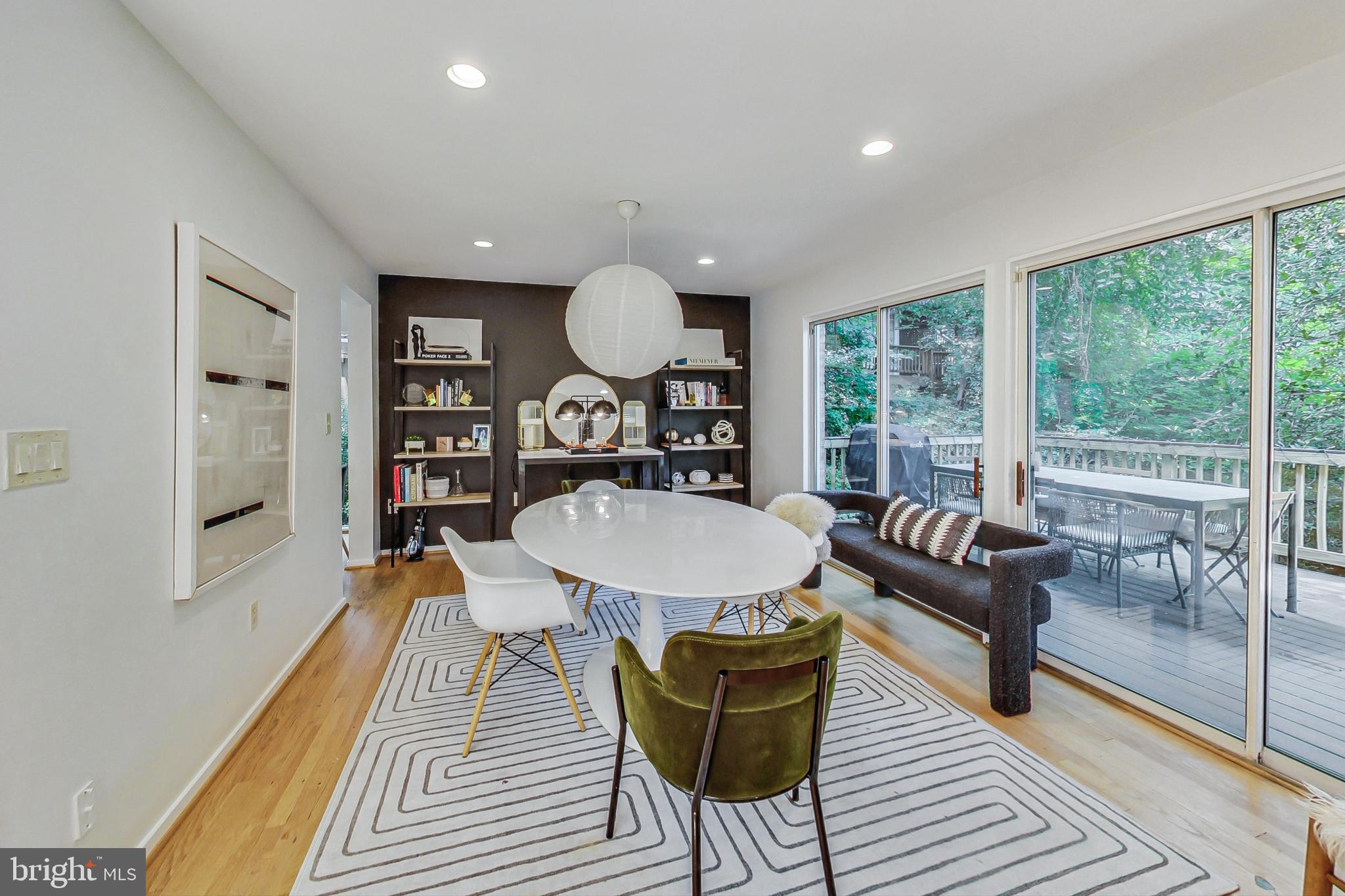 1205 Dale Drive Silver Spring, MD 20910 - Photo 7 of 46 Will you be dining in - or out?