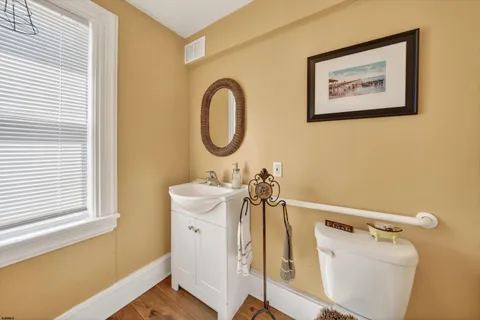 $799,900 | 820-822 Shore Road, Somers Point, NJ 08244