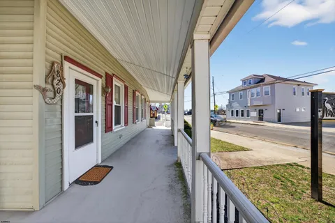 $799,900 | 820-822 Shore Road, Somers Point, NJ 08244