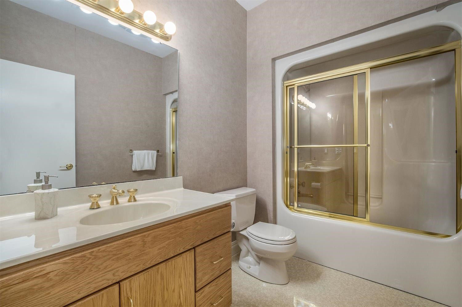 3074 Heather Road Ann Arbor, MI 48108 - Photo 48 of 76 Photo 48