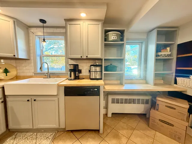 $589,000 | 2 Bowles Avenue, Bar Harbor, ME 04609