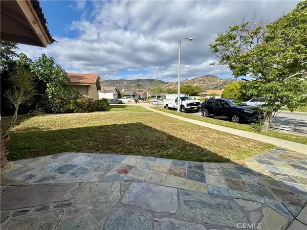 $809,000 | 6217 Anastasia Avenue, Simi Valley, CA 93063