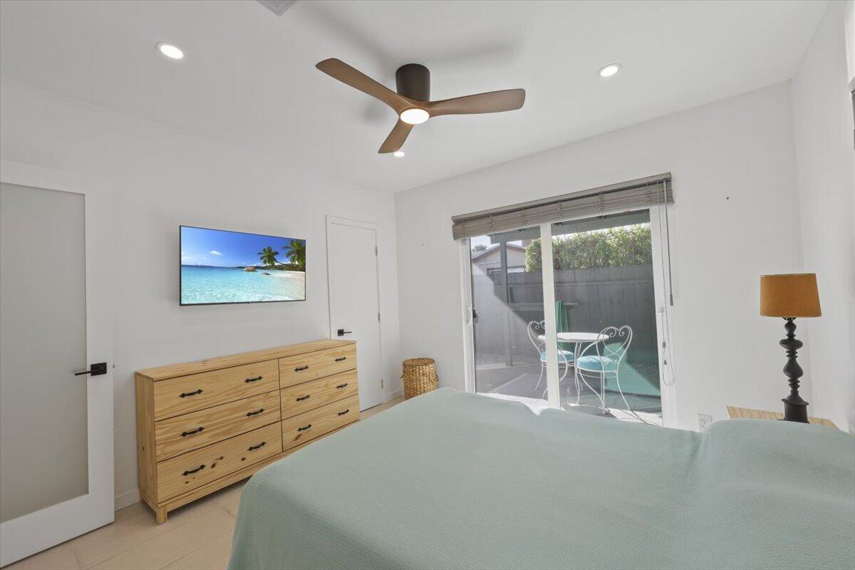 3991 Calle San Raphael Palm Springs, CA 92264 - Photo 19 of 45 a bed room with a bed and a window