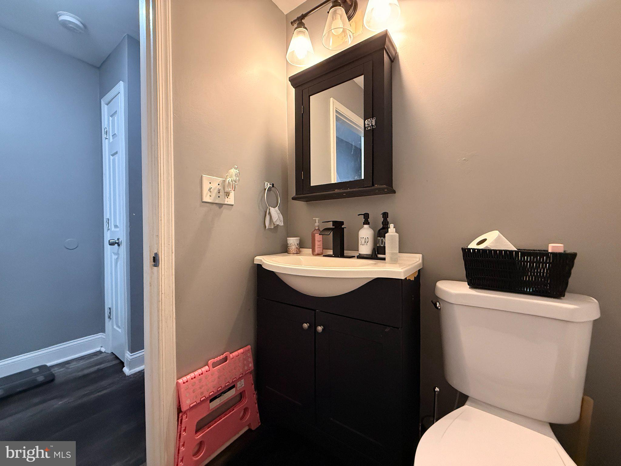 1019 Butler Street Chester, PA 19013 - Photo 16 of 24