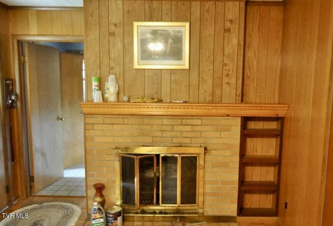 10132 Coeburn Mountain Road Wise, VA 24293 - Photo 18 of 24 Fireplace
