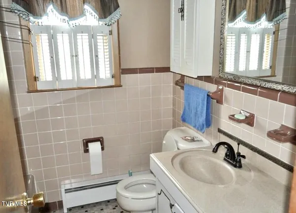 $224,000 | 10132 Coeburn Mountain Road, Wise, VA 24293
