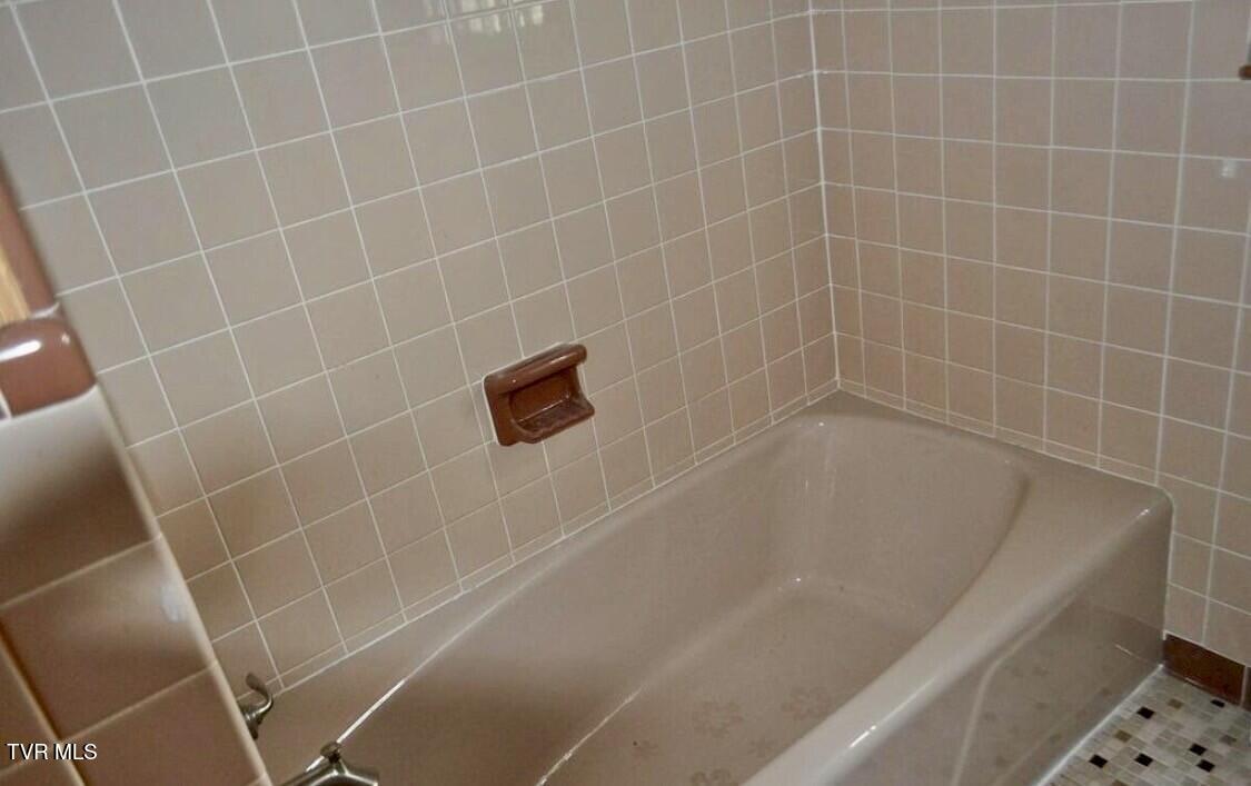 10132 Coeburn Mountain Road Wise, VA 24293 - Photo 21 of 24 Bath 1