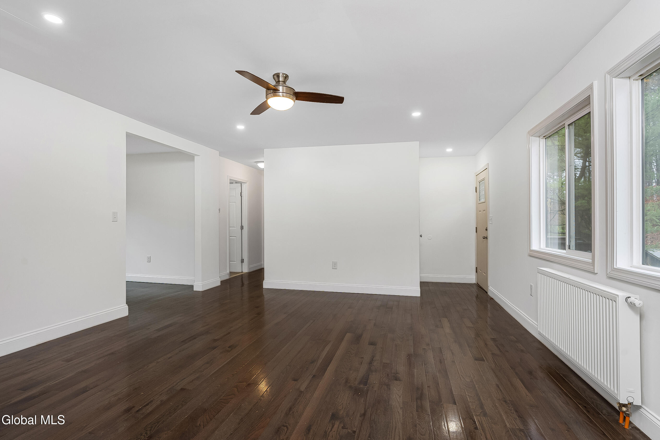 547 Middle Grove Road Greenfield, NY 12850 - Photo 7 of 40 012-547-Middle-Grove-Rd-Middle-Grove-NY-